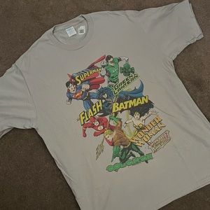 NWT DC Comics Justice League Men’s XL T-shirt